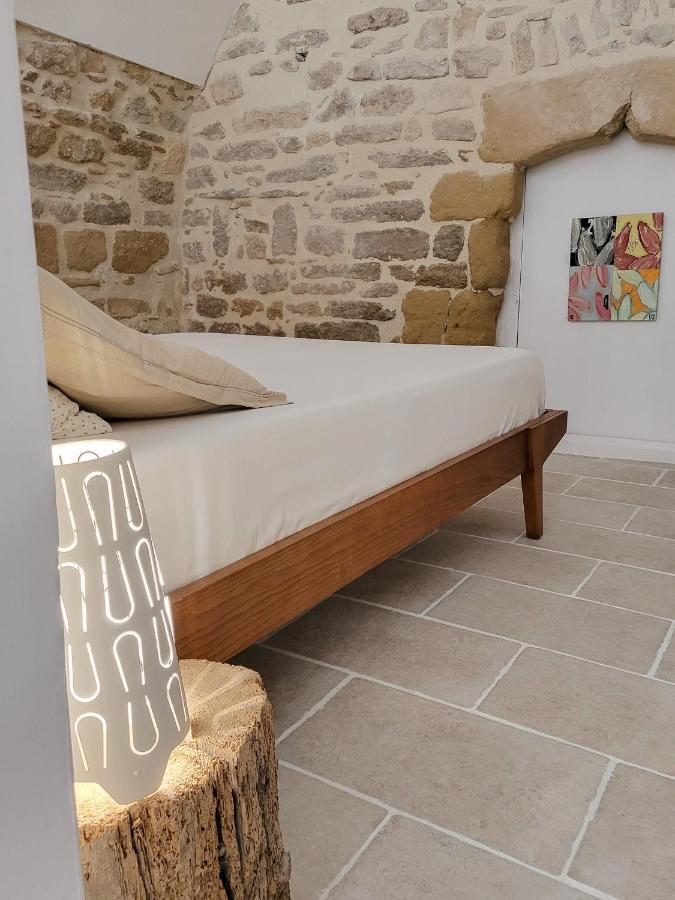 Studio Spacieux De Caractere Montaren-et-Saint-Mediers Luaran gambar